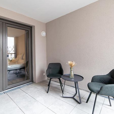 Zentrahome - Balkon Outlet Zentral Smarttv Business Metzingen  Exterior foto